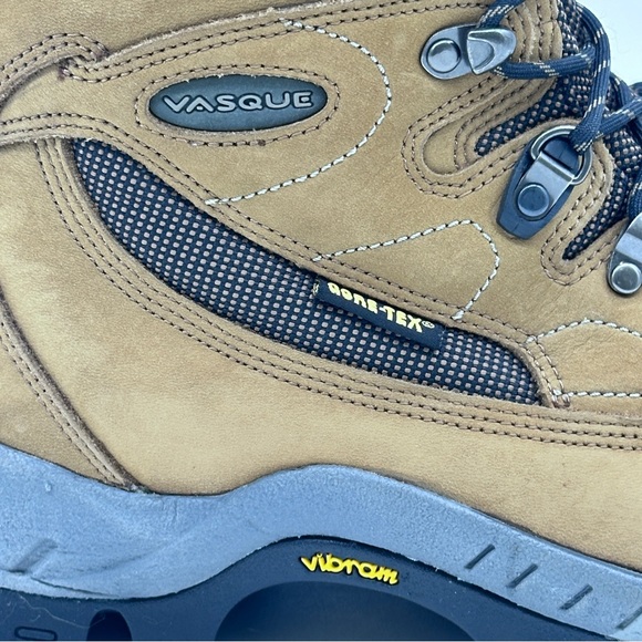 Vasque Gore-Tex Hiking Boots. Size 11.5 - Picture 6 of 11